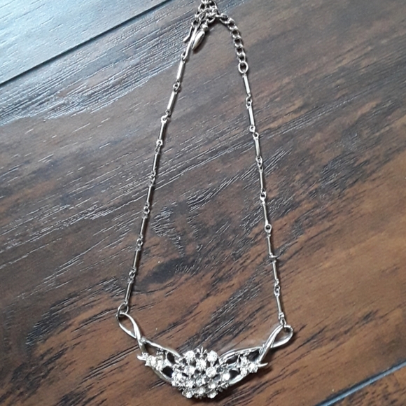 Diva Special Occasion NECKLACE - Picture 6 of 8